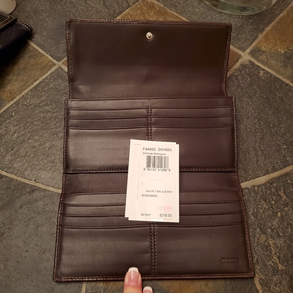 Coach Brown Sig C Wallet Jacquard/Patent Leath - Picture 8 of 8